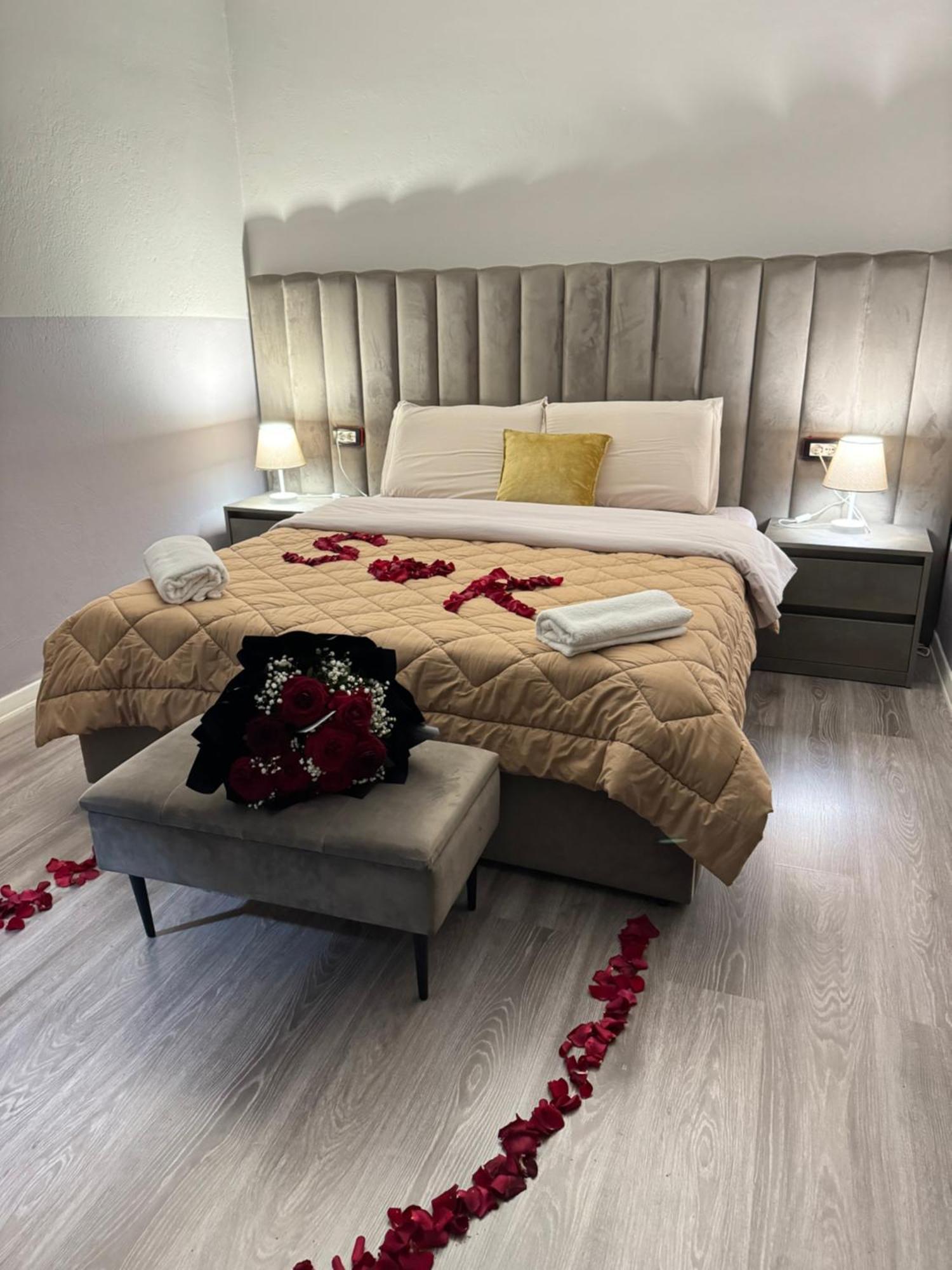 Bejart Apartment 1 地拉那 外观 照片